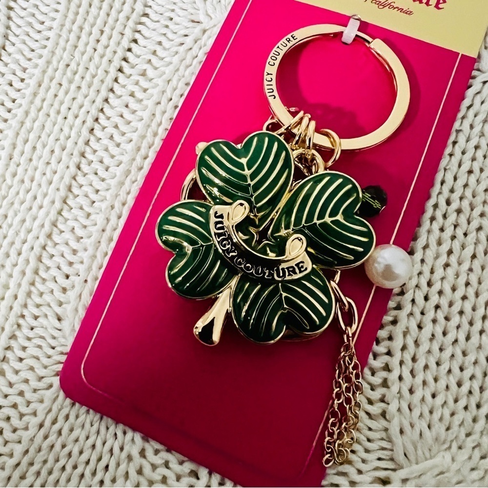 Juicy Couture New Lucky Clover Charm Keychain Gold and Green Accents Pearl